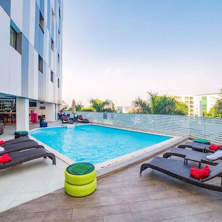 Hotel Ibis Styles Accra Airport Exterior foto