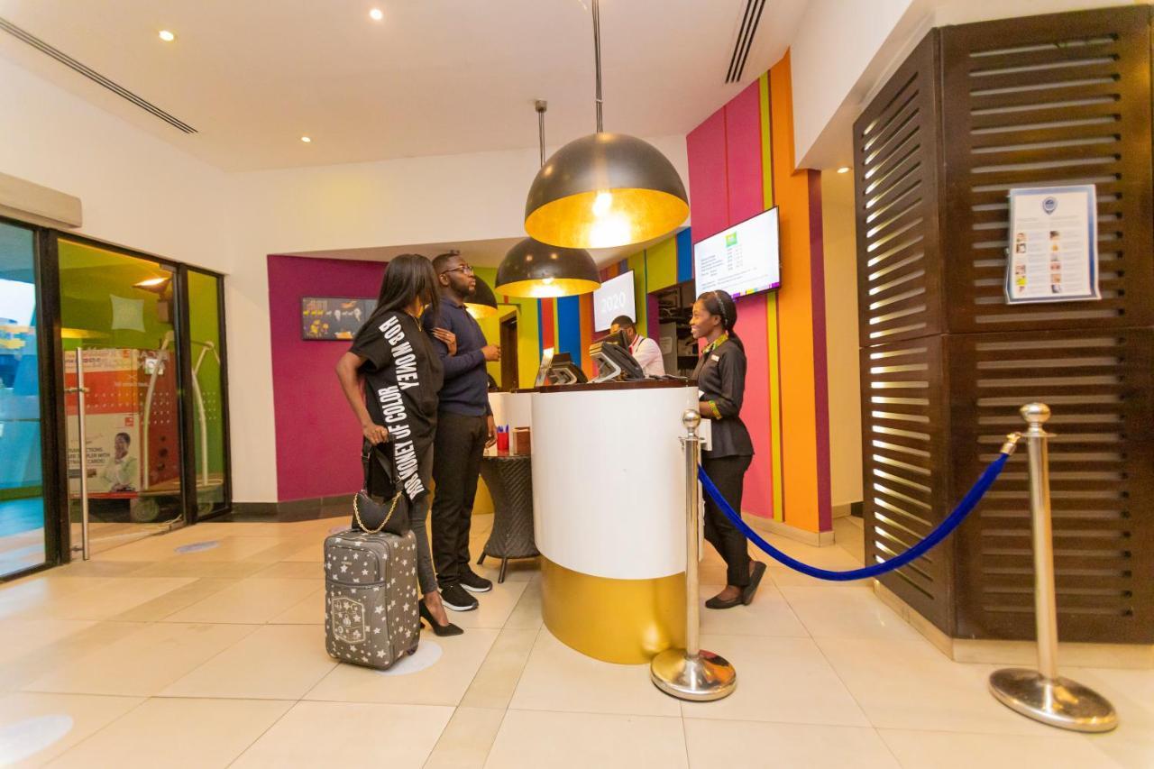 Hotel Ibis Styles Accra Airport Exterior foto