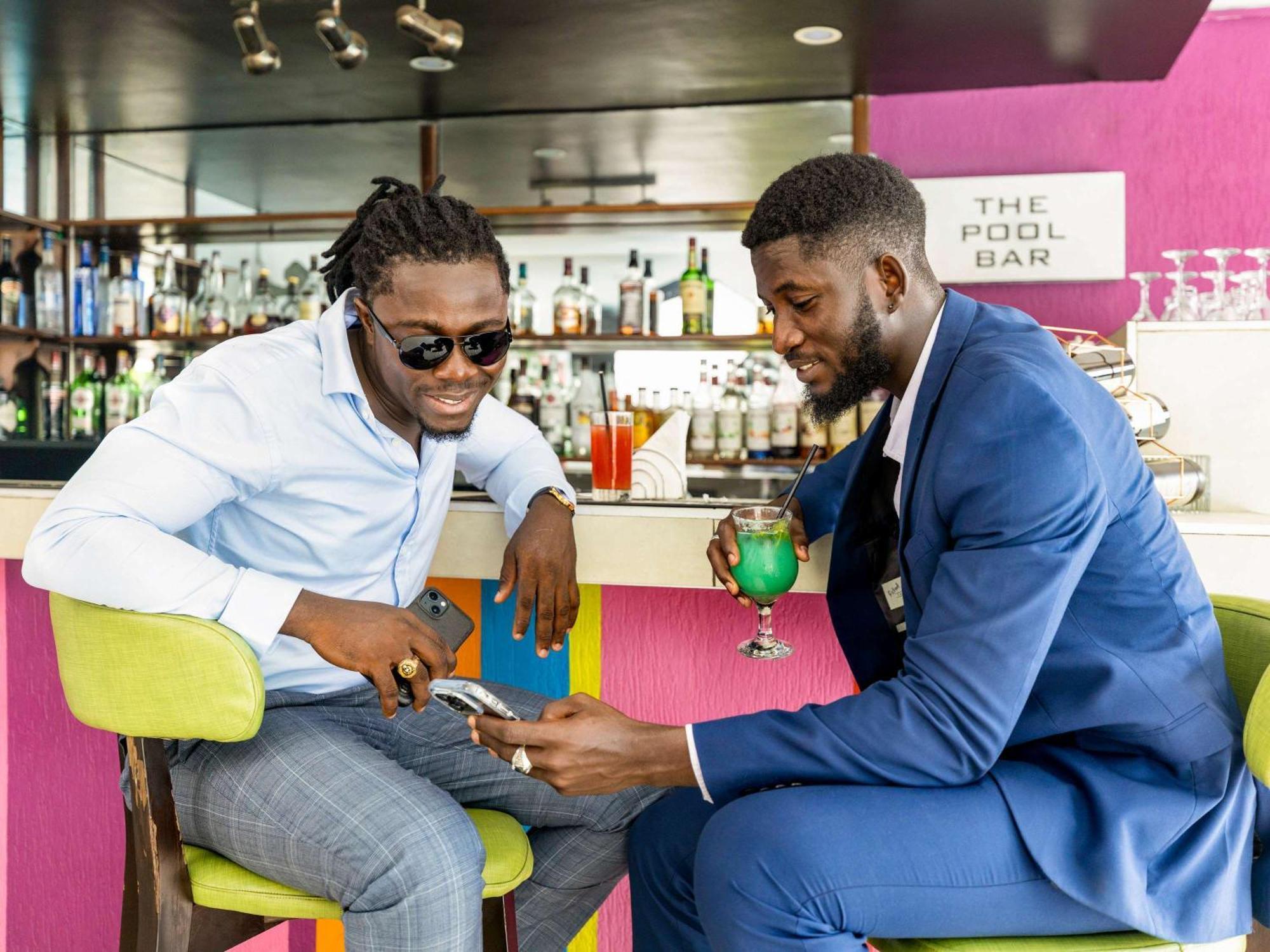 Hotel Ibis Styles Accra Airport Exterior foto